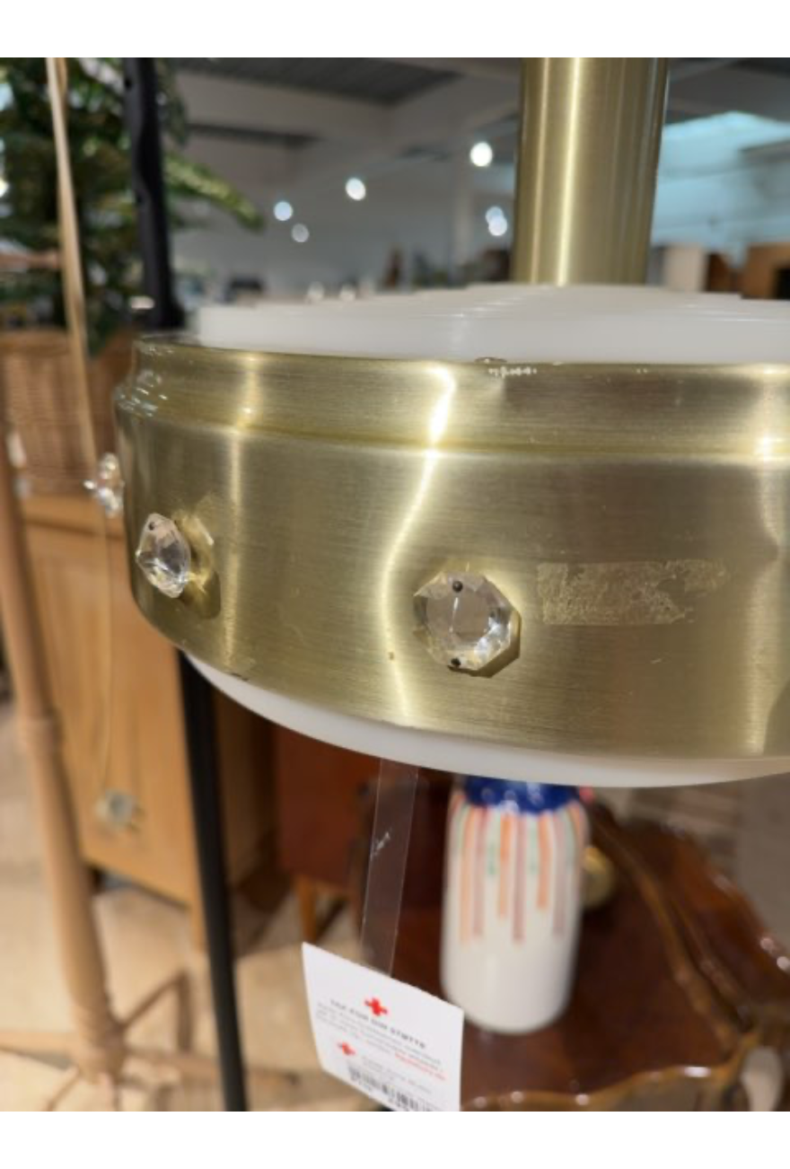 Lampe dekoreret med sten